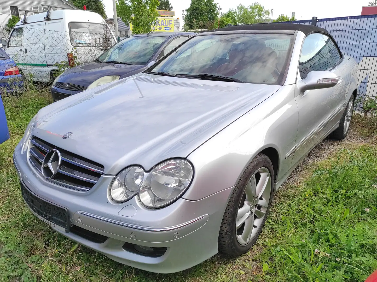 Mercedes-Benz CLK 280 CABRIO 3.0 AUTOMATIK NAVI KLIMAA SHZ VOLL-LEDER Šedá - 2