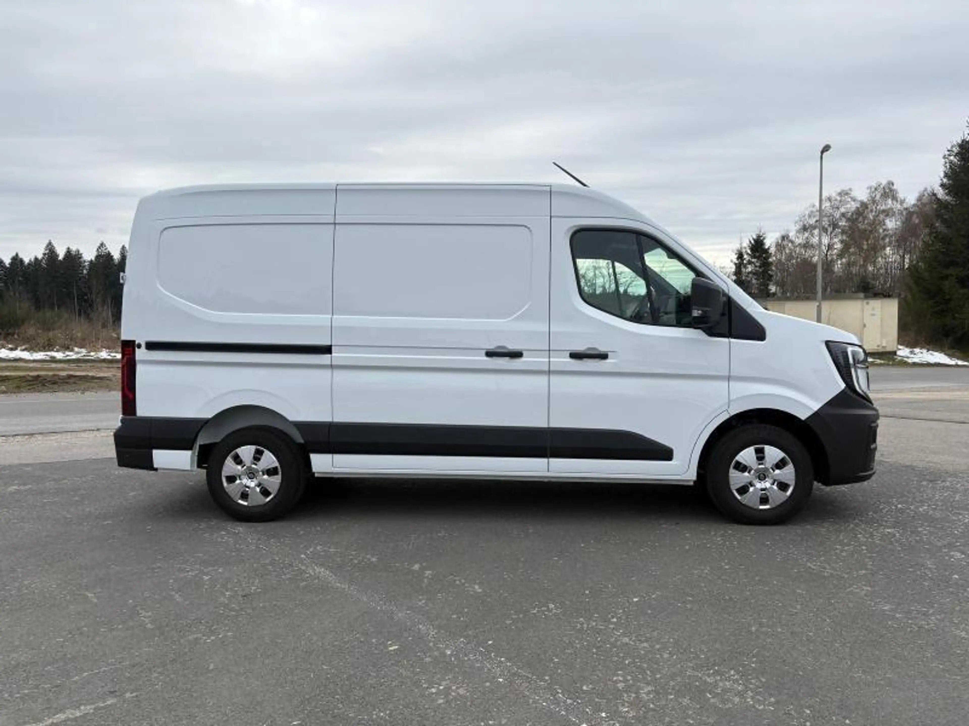 Renault Master L2H2 / 2.0 150 cv Diesel/ Disponible à partir du — photo 2