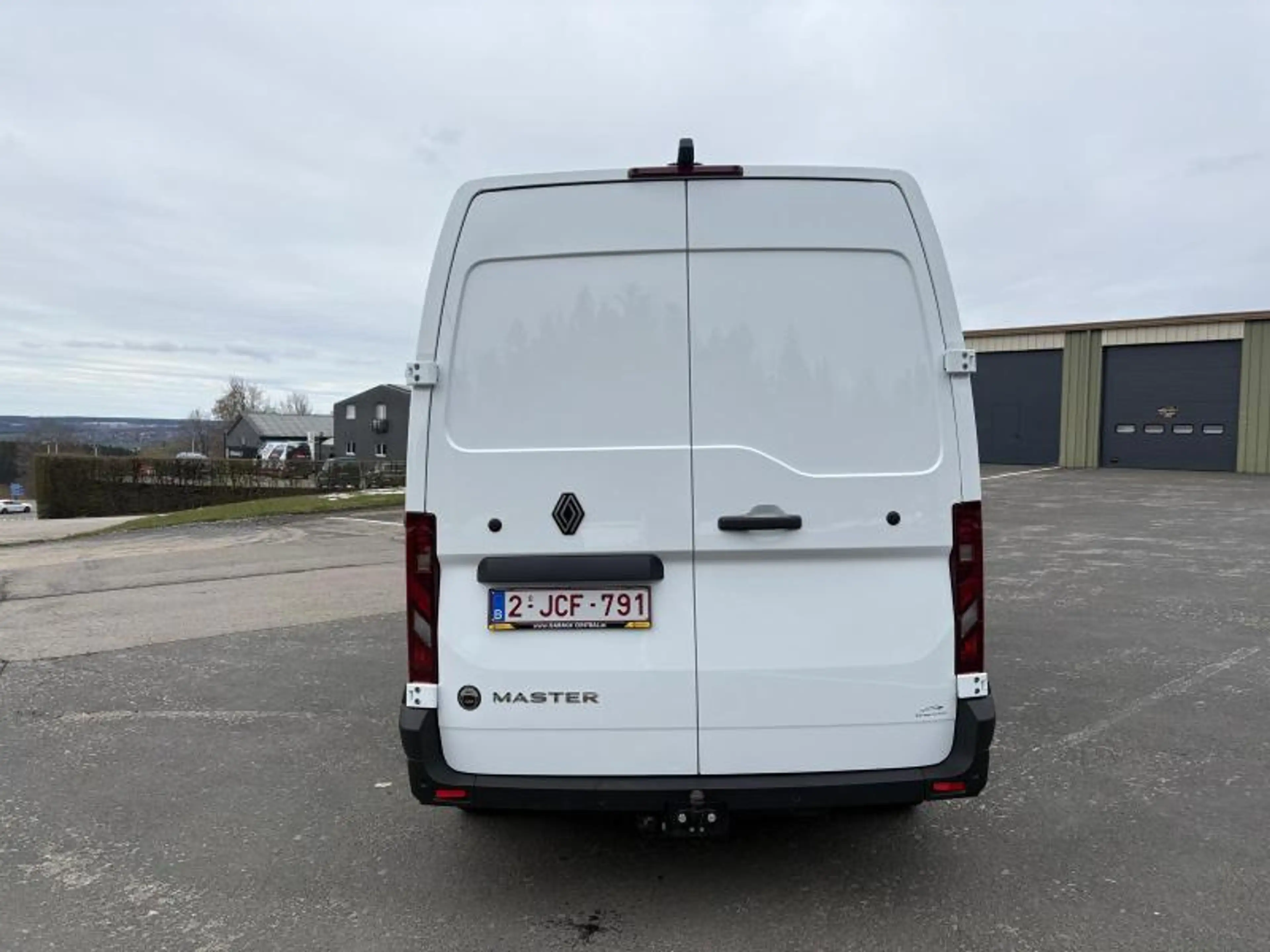 Renault Master L2H2 / 2.0 150 cv Diesel/ Disponible à partir du — photo 4