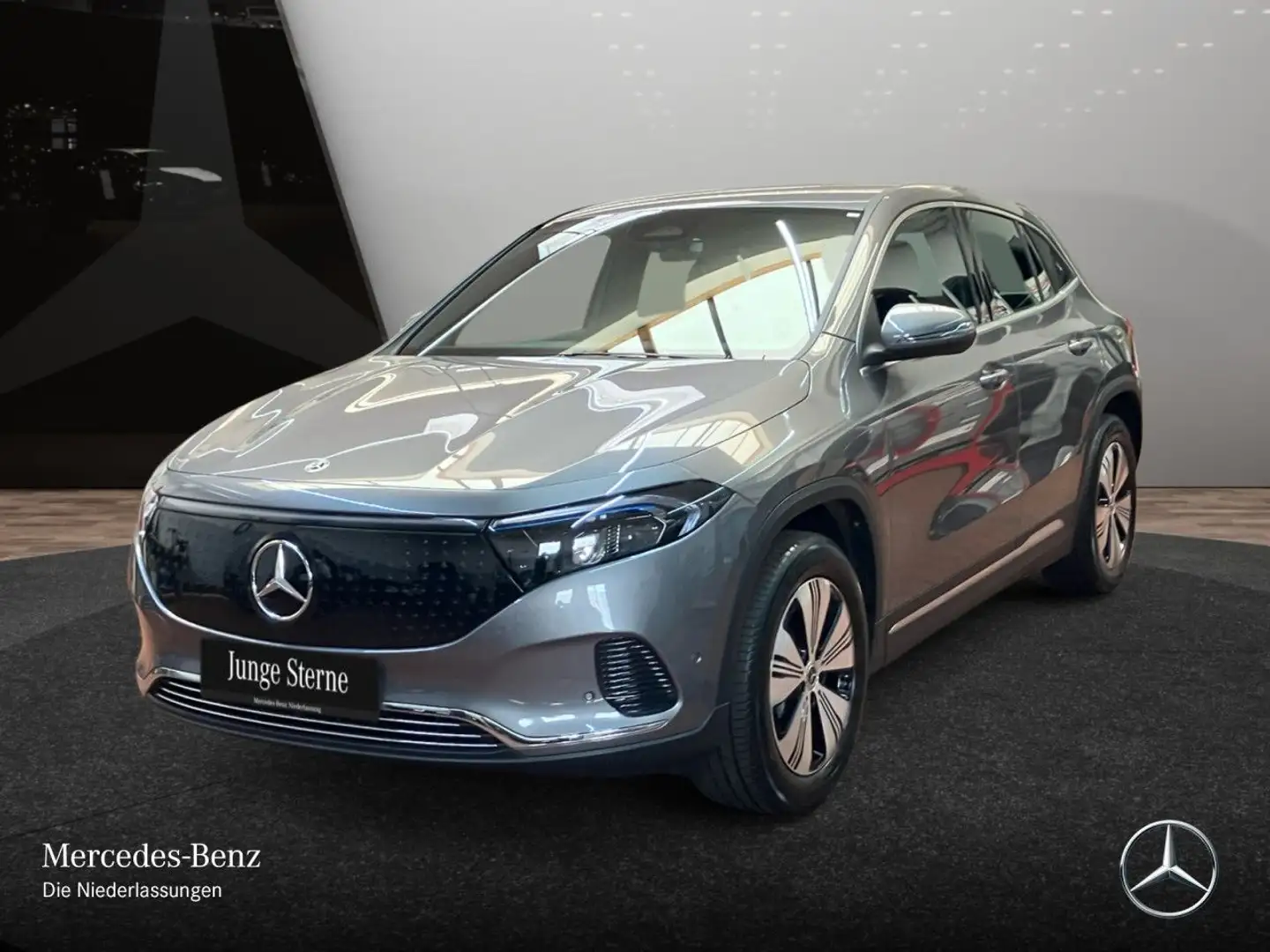 Mercedes-Benz EQA 300 4M PROG+ADVANCED+KAMERA+SPUR Grau - 2