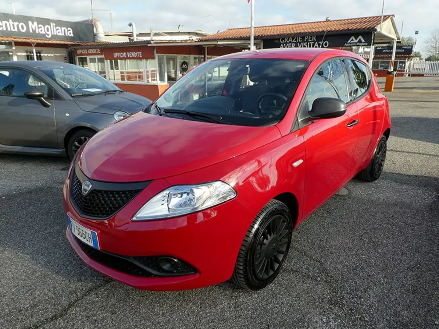 Lancia Ypsilon 1.2 Elefantino Blu ecochic Gpl 69cv my19 Rosso - 2