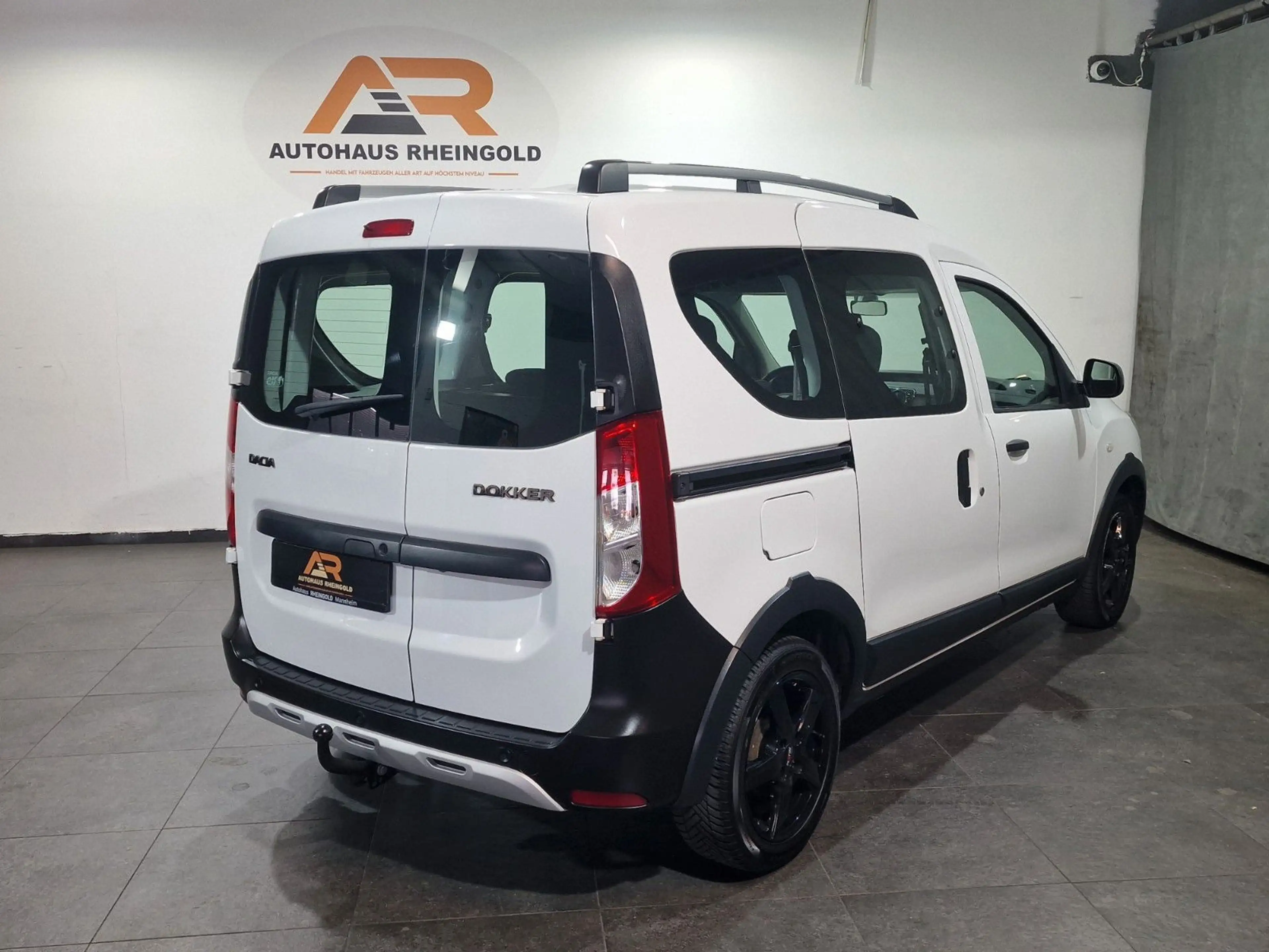 Dacia Dokker Stepway Plus — photo 4