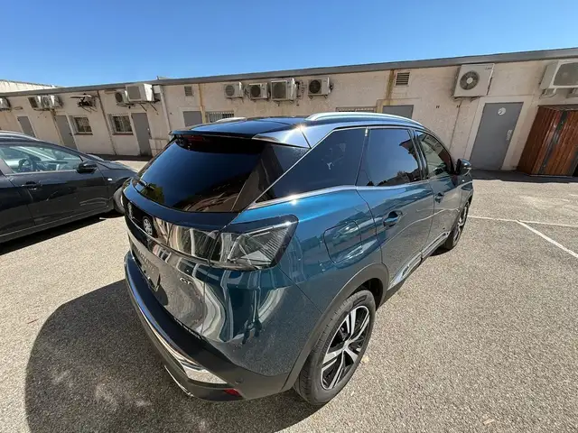 Peugeot 3008 view 6