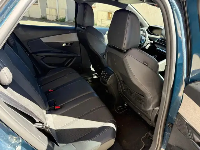 Peugeot 3008 view 14