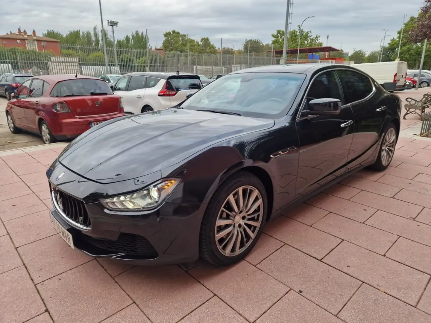 Maserati Ghibli Diesel Aut. 275 Noir - 1