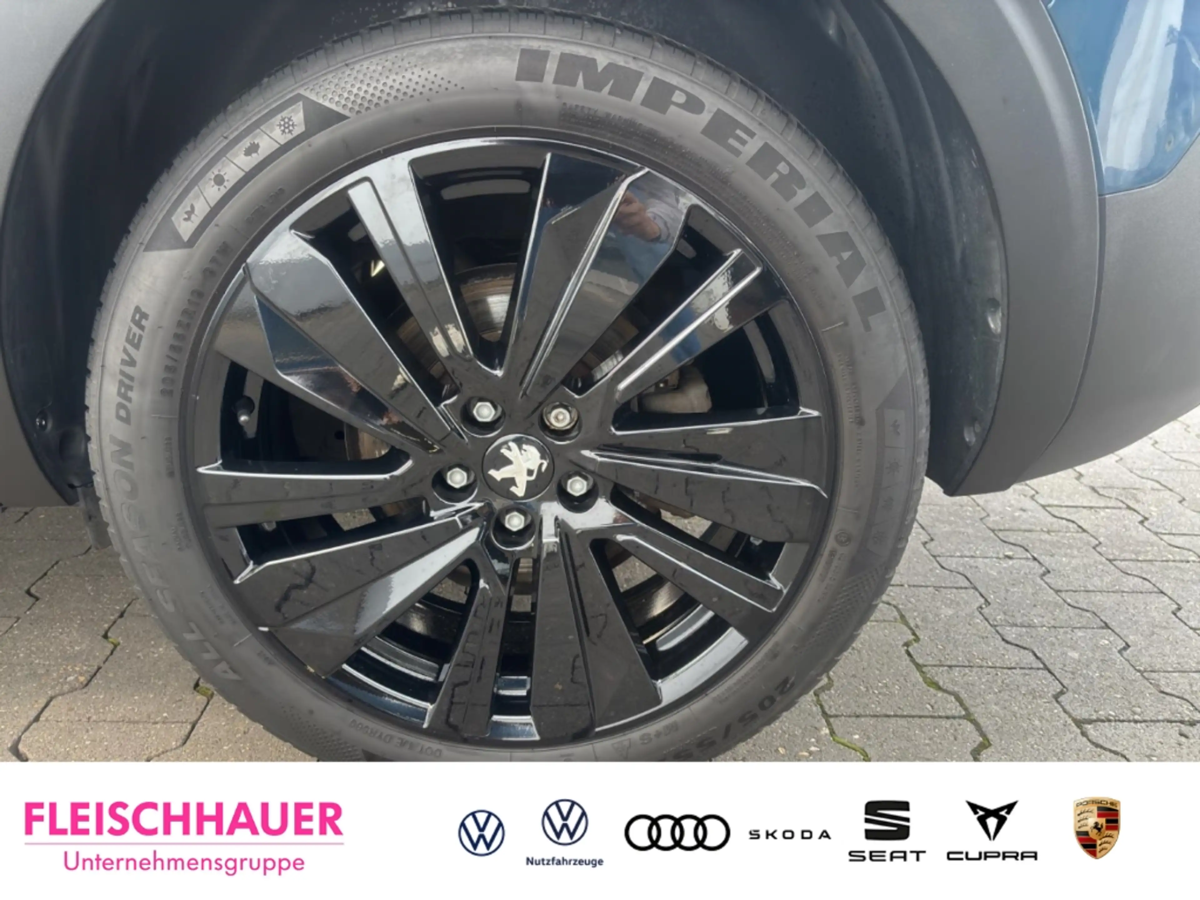Peugeot 5008 GT 1.6 7-Sitzer DSG+ACC+NAVI+PANO+KAMERA — photo 7