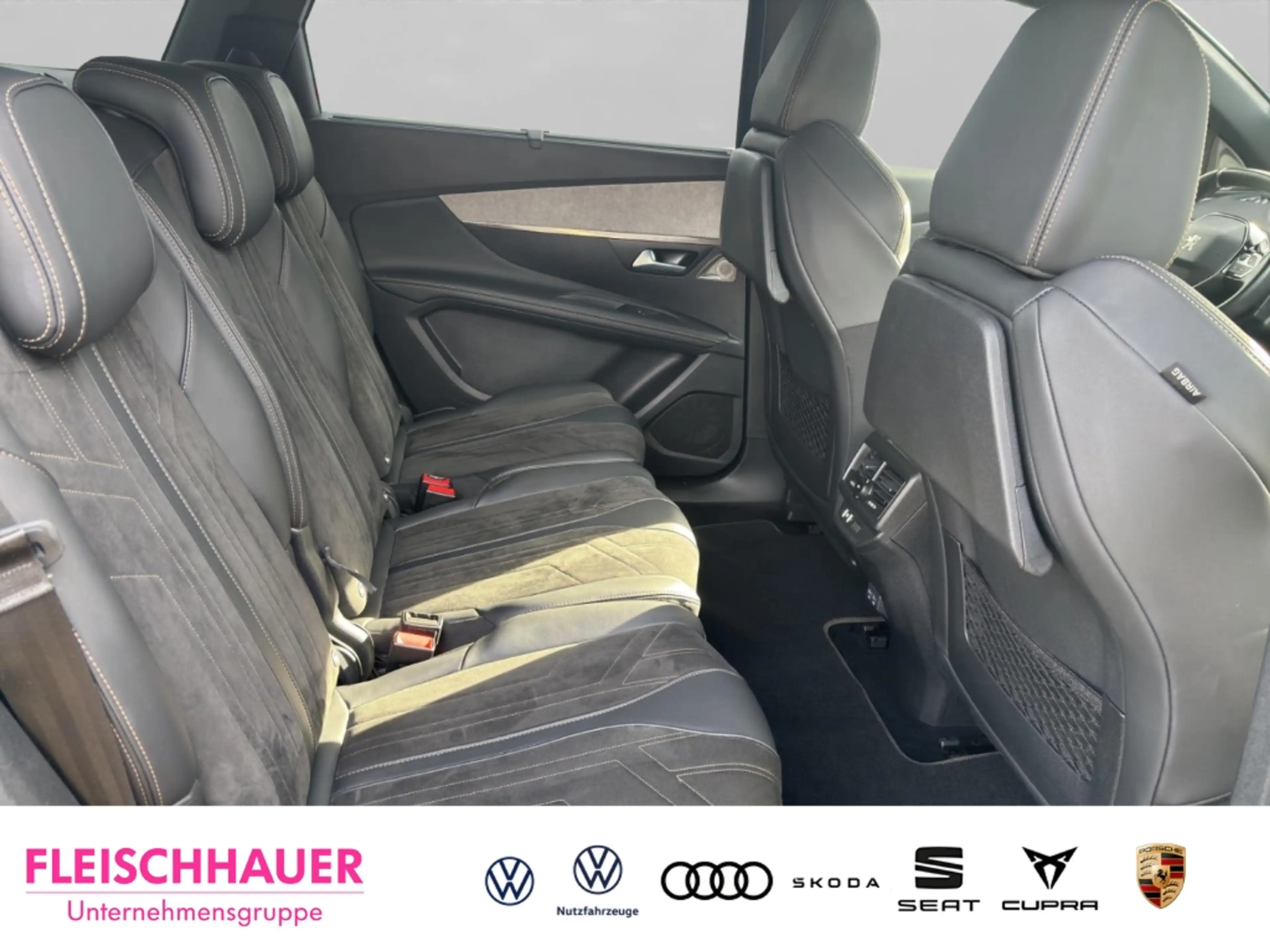 Peugeot 5008 GT 1.6 7-Sitzer DSG+ACC+NAVI+PANO+KAMERA — photo 10