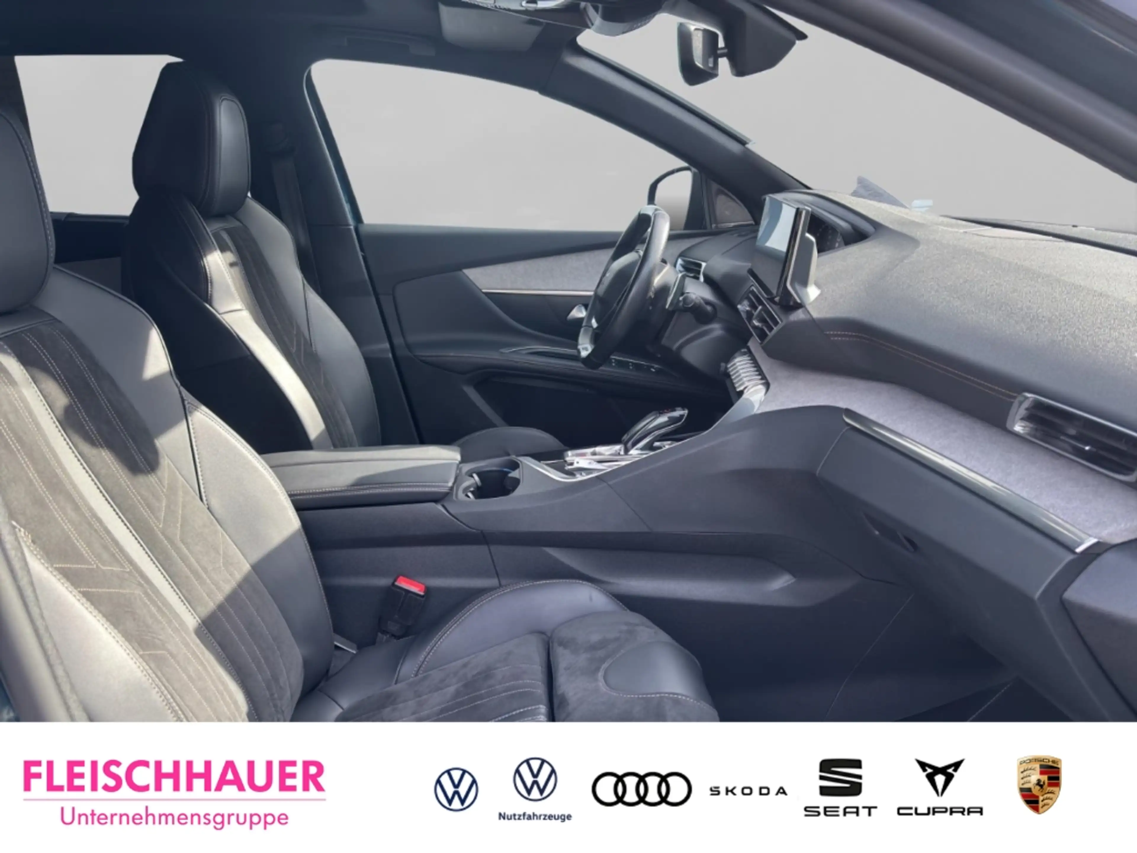 Peugeot 5008 GT 1.6 7-Sitzer DSG+ACC+NAVI+PANO+KAMERA — photo 11