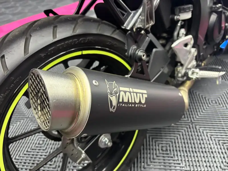 Suzuki GSX-R 125 - foto 5