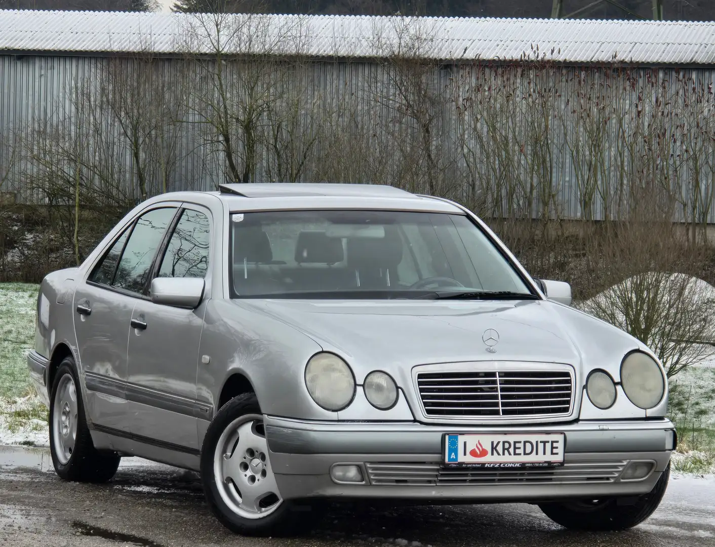 Mercedes-Benz E 280 4MATIC Aut.Top*Kredit*Leder*Sitzheizung* Tempomat Argintiu - 2