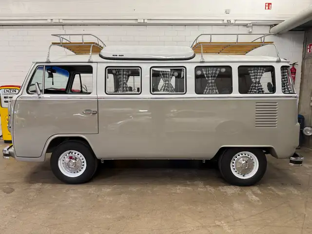 Volkswagen T2 Camper
