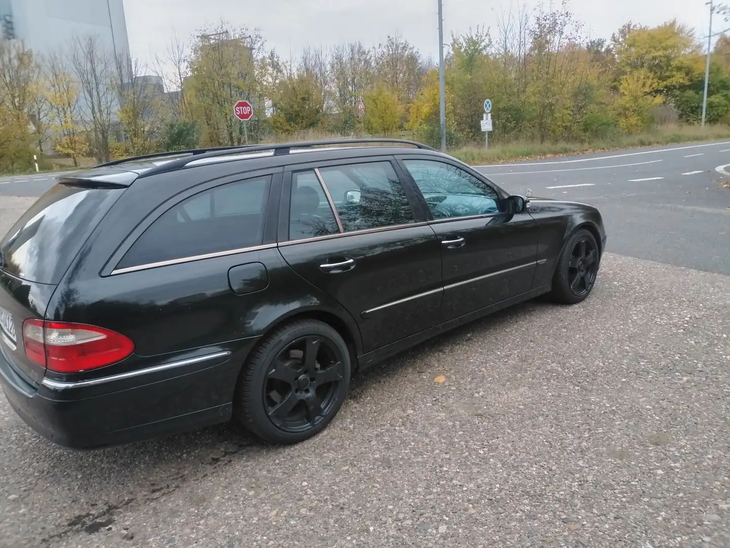 Mercedes-Benz E 320 T CDI Avantgarde - 1
