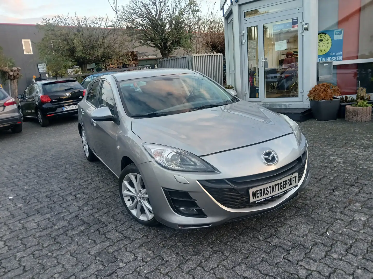 Mazda 3 Active Plus ! TOP-SITZHZG-XENON ! Grau - 1