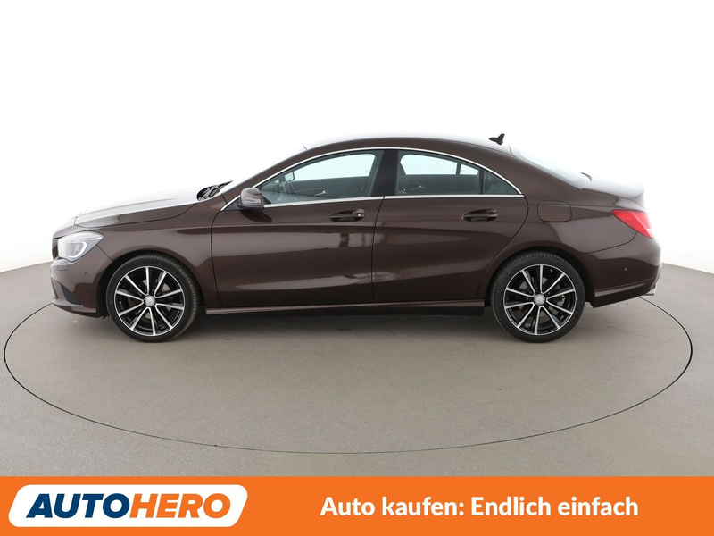 Mercedes-Benz CLA 180 CLA 180 Urban *BI-XENON*PDC*SHZ*ALU* — photo 3