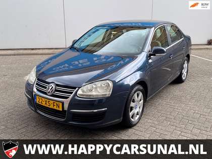 Volkswagen Jetta 1.6 FSI Comfortline Business, AIRCO, NAVI, NIEUWE