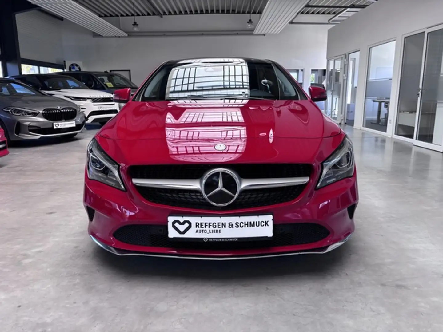 Mercedes-Benz CLA 200 SHOOTING BRAKE AUTOMAT+PANO+NAV+LED+DIST Piros - 2