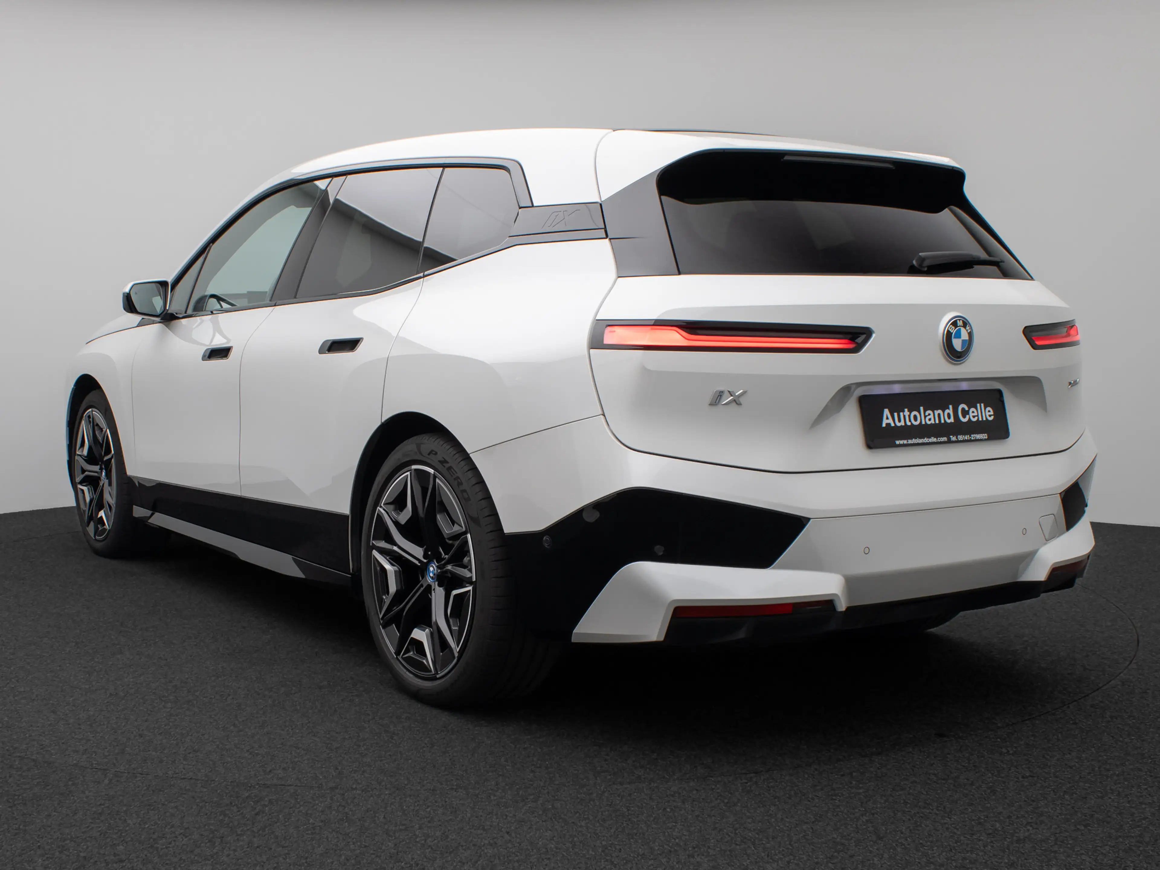 BMW iX Sport SkyLounge Laser 360°DAB H K 22Zoll — photo 9