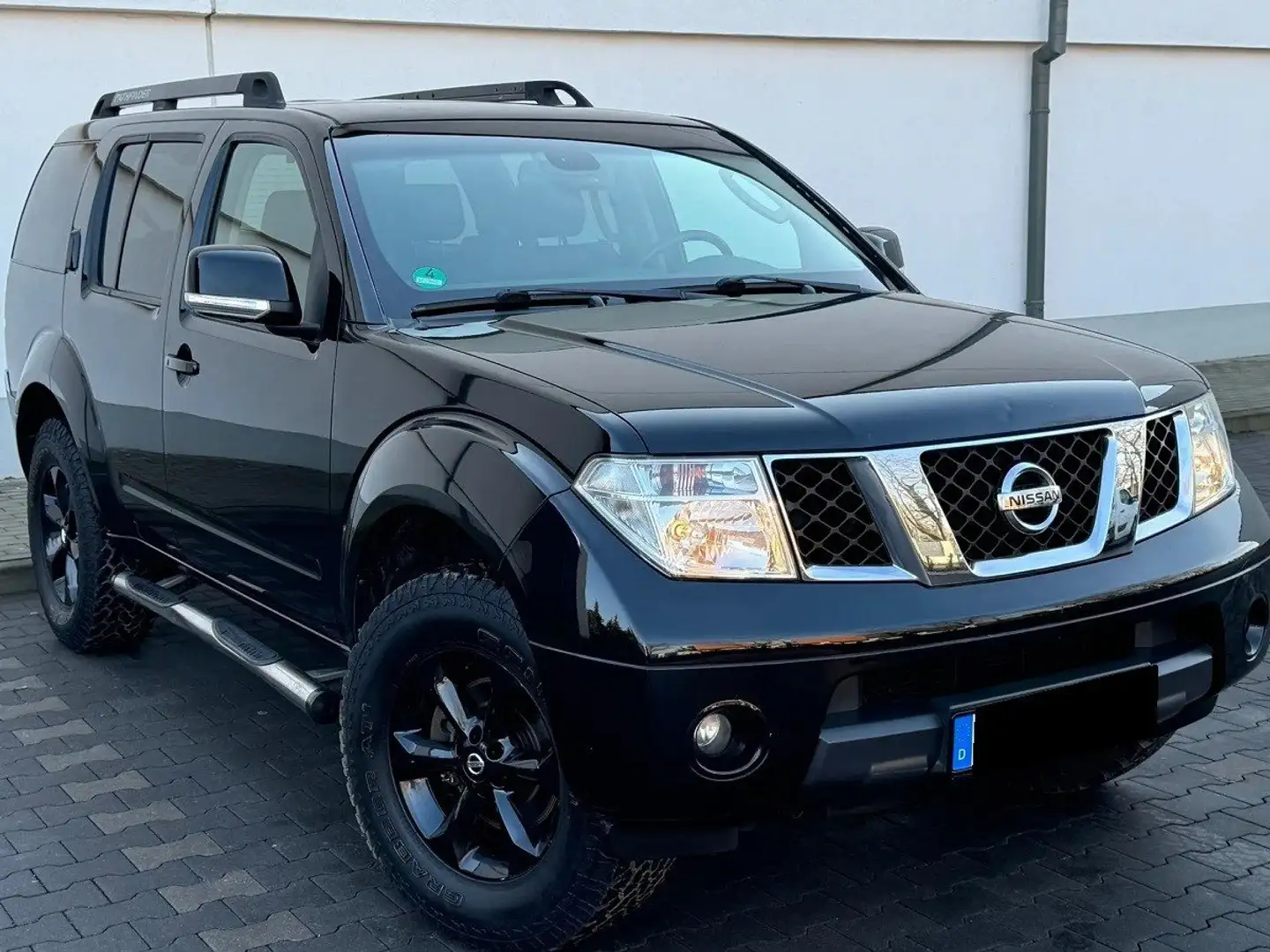 Nissan Pathfinder Pathfinder 2.5 dCi Aut.SE Negro - 1