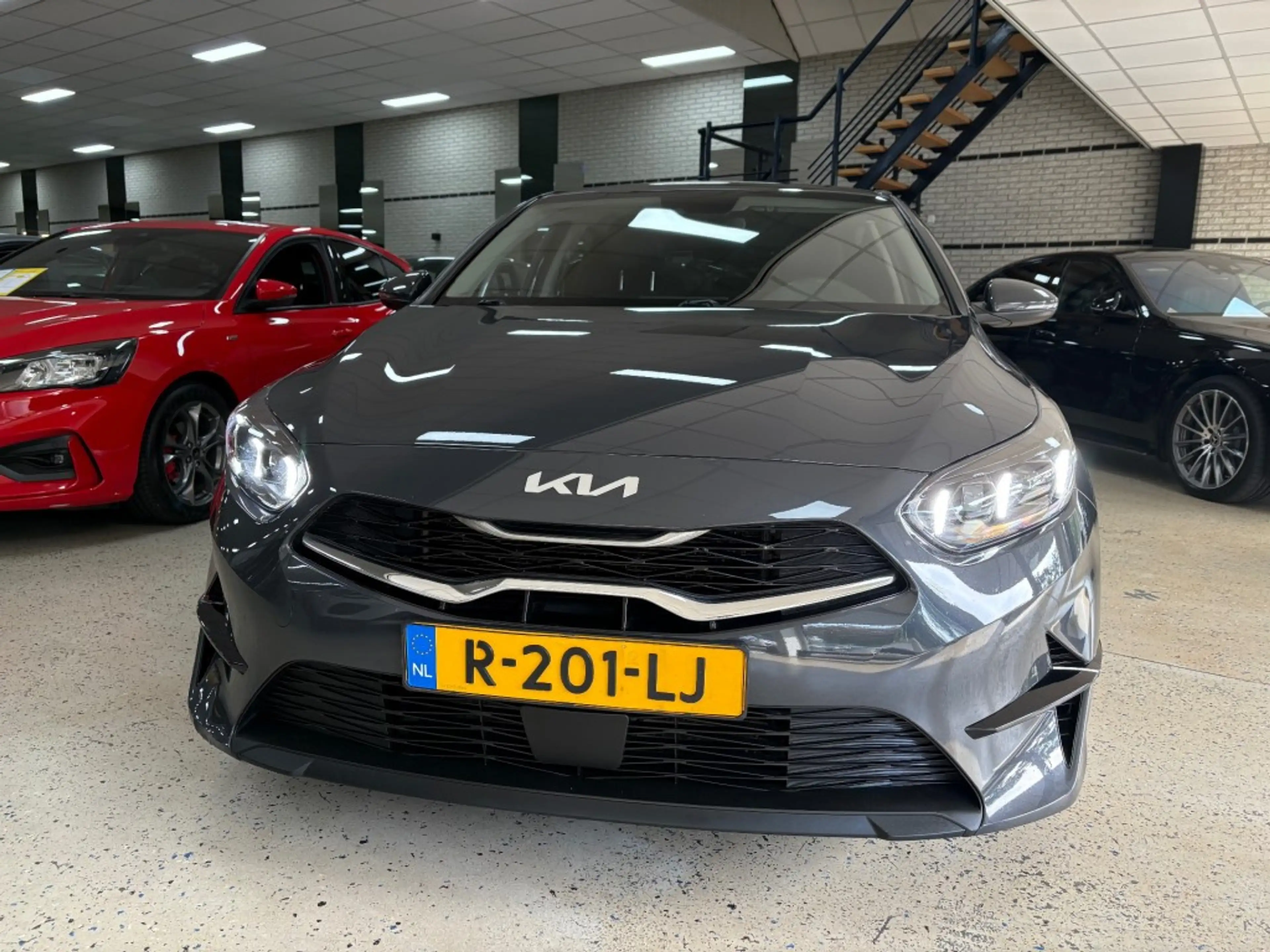 Kia Ceed / cee'd 1.0 T-GDI MHEV Digi Dashbord Leder Verwarmd Stoel — photo 6