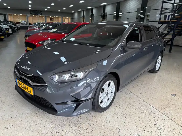 Kia Ceed / cee'd 1.0 T-GDI MHEV Digitale cockpit Leder Verwarmd Sto