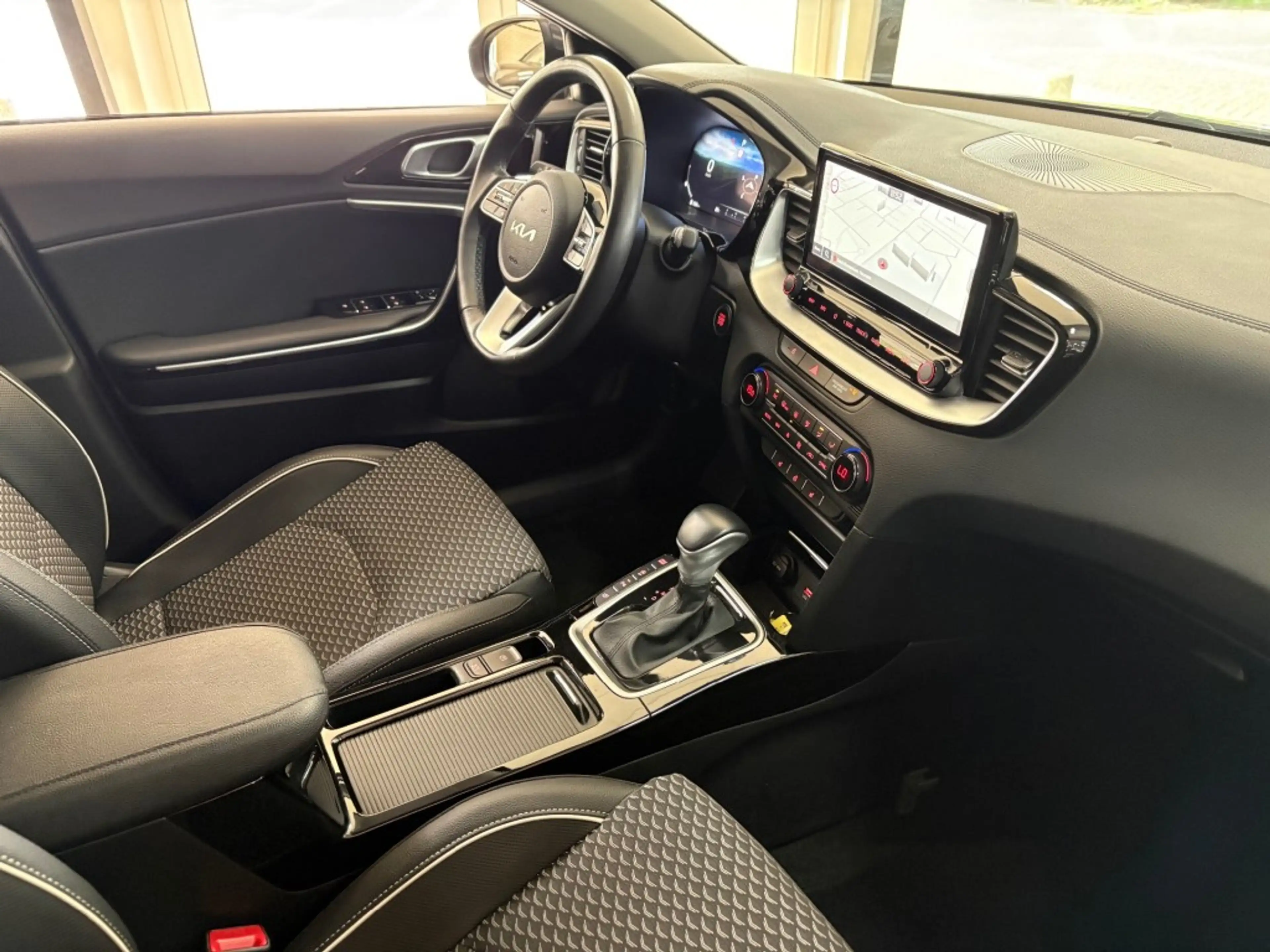 Kia Ceed / cee'd 1.0 T-GDI MHEV Digi Dashbord Leder Verwarmd Stoel — photo 23