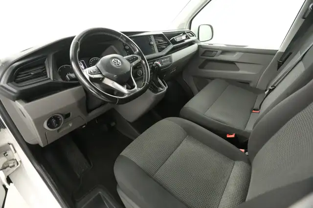 Volkswagen Transporter view 21