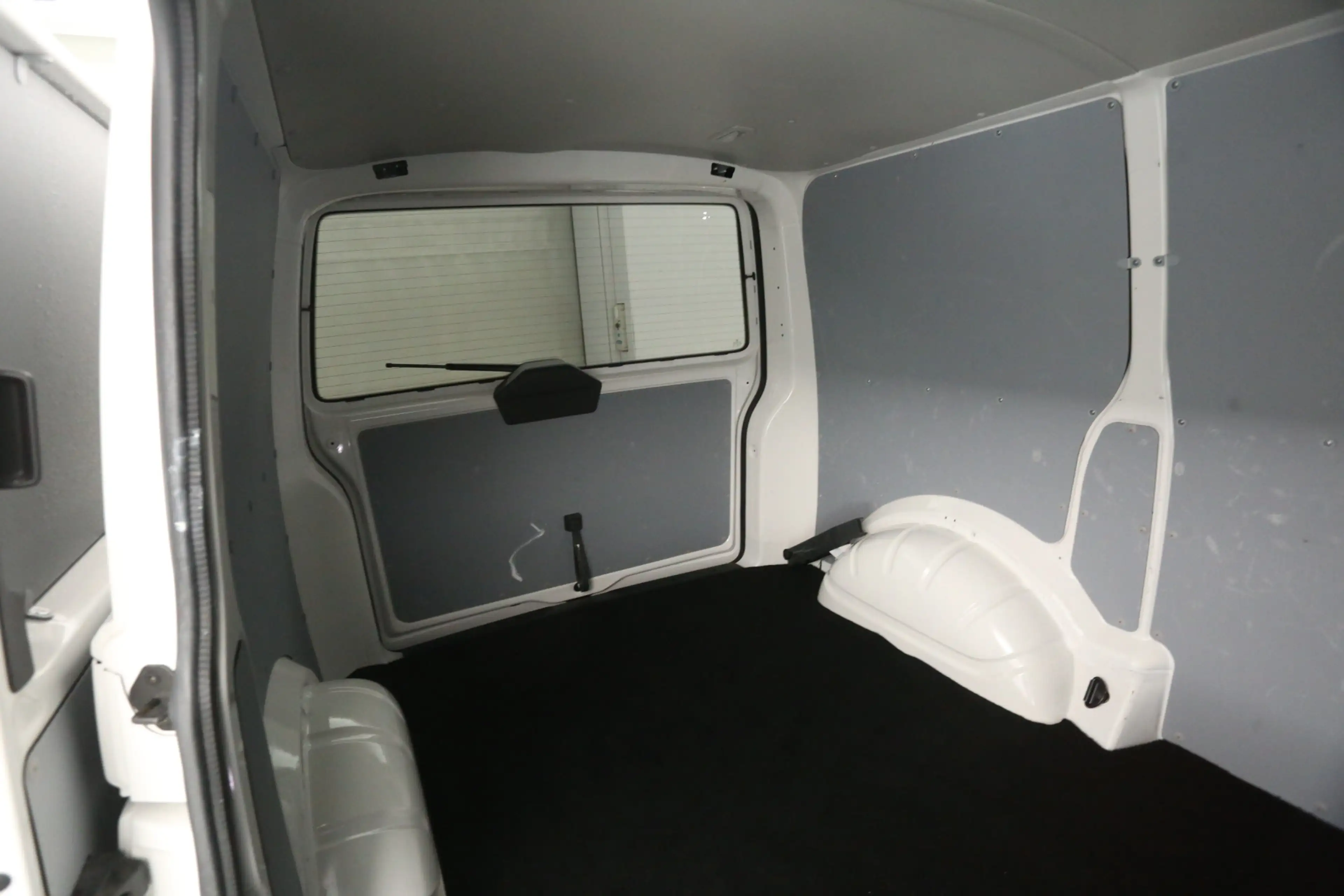 Volkswagen T6.1 Transporter 2.0 TDI 150PK L1H1 | Aut. | Airco | Cruise | 3 Zit — photo 23