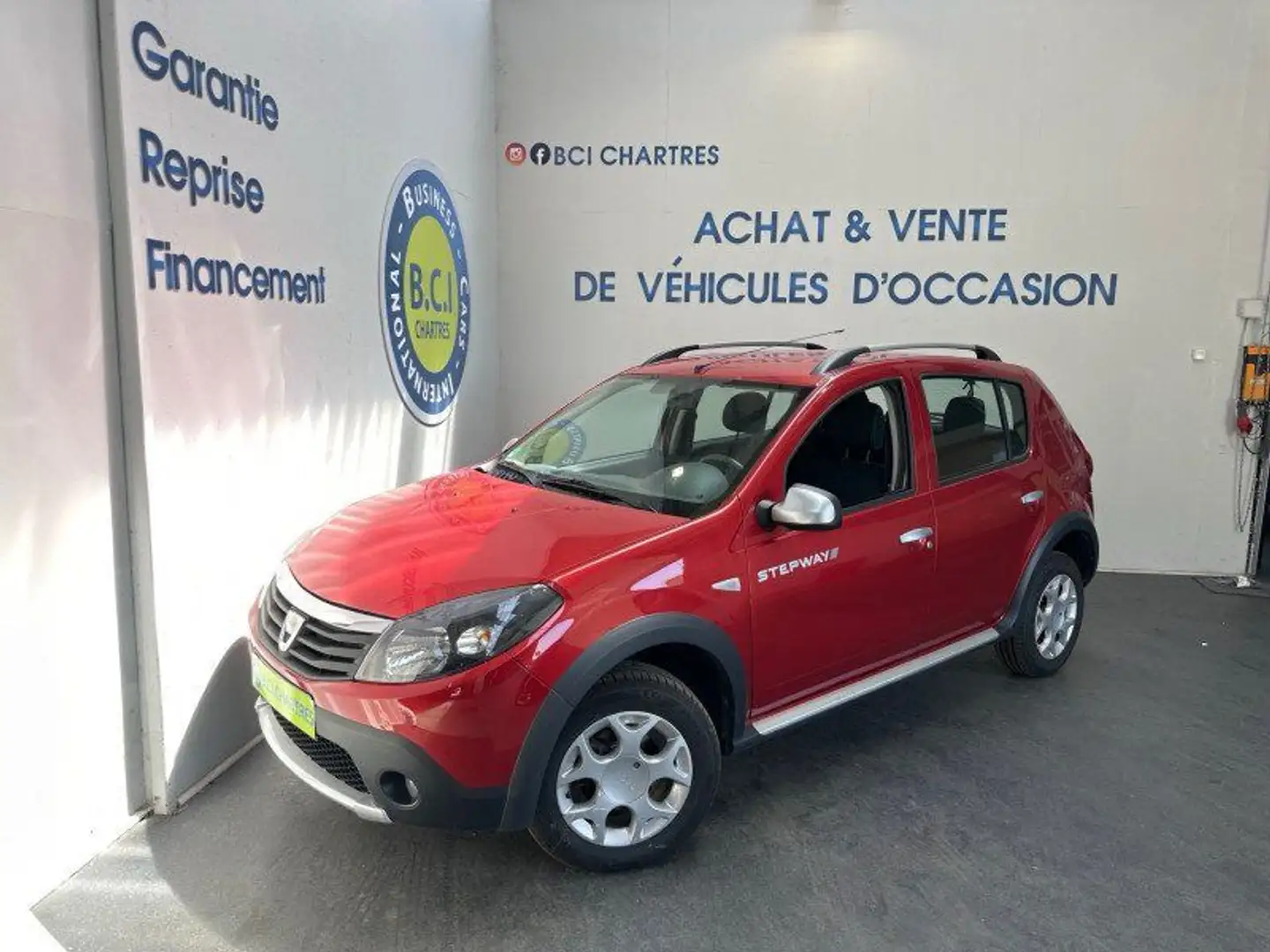 Dacia Sandero 1.6 STEPWAY Rouge - 1