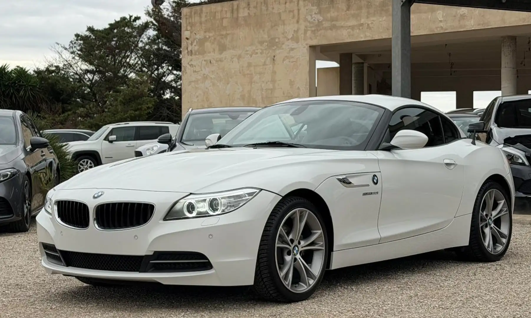 BMW Z4 sDrive20i Wit - 2