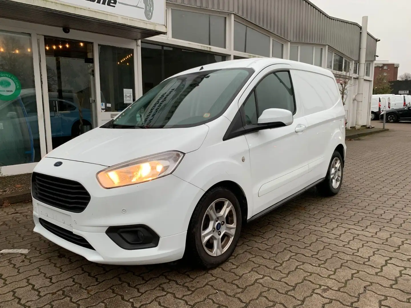 Ford Transit Courier TRANSIT COURIER LIMITED/TEMPOMAT/KLIMA/PDC/SZH Blanc - 2