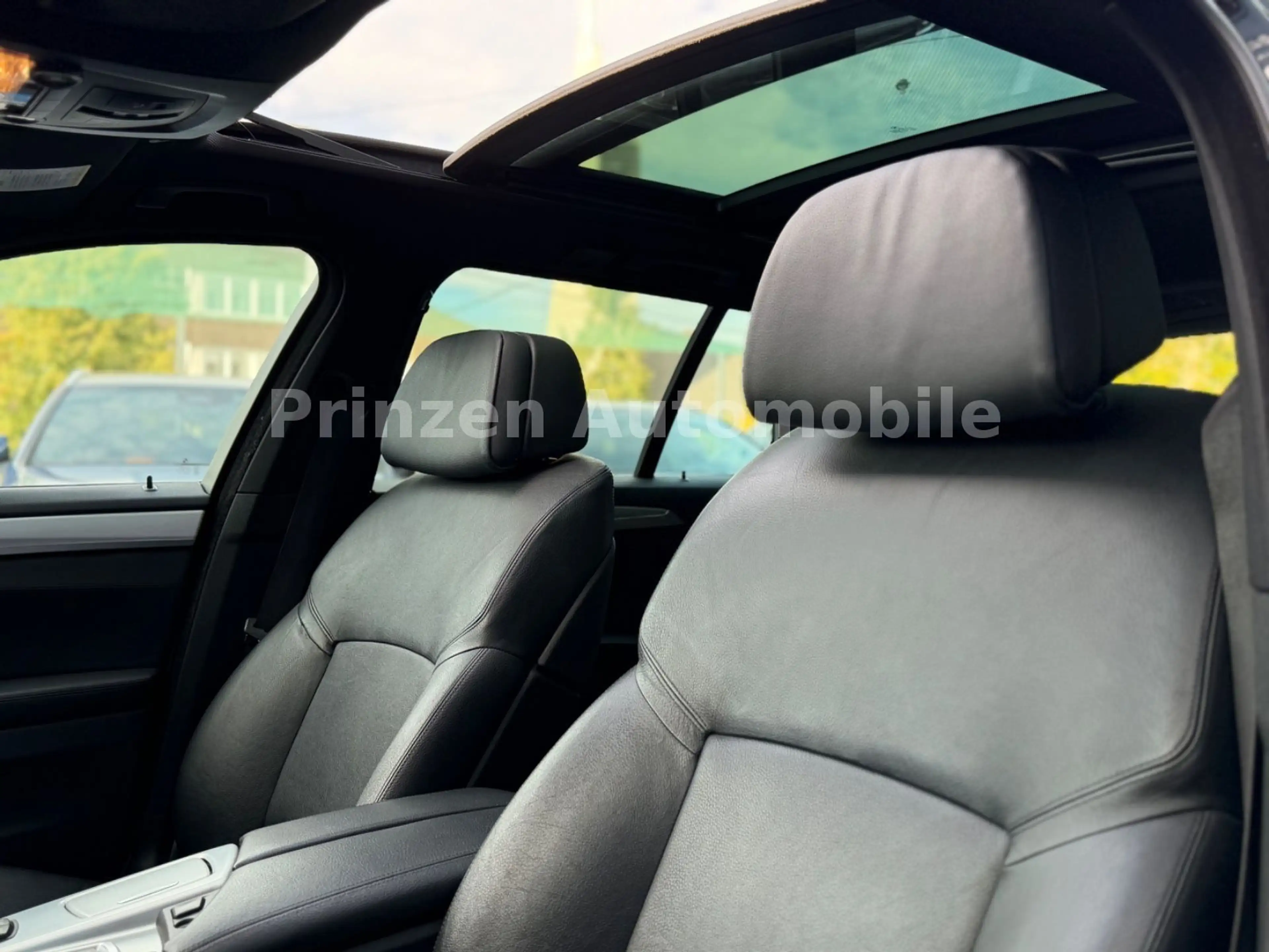 BMW 535 d xDrive Sport M Sport*Pano*Head-Up*R.Cam*AH — photo 9
