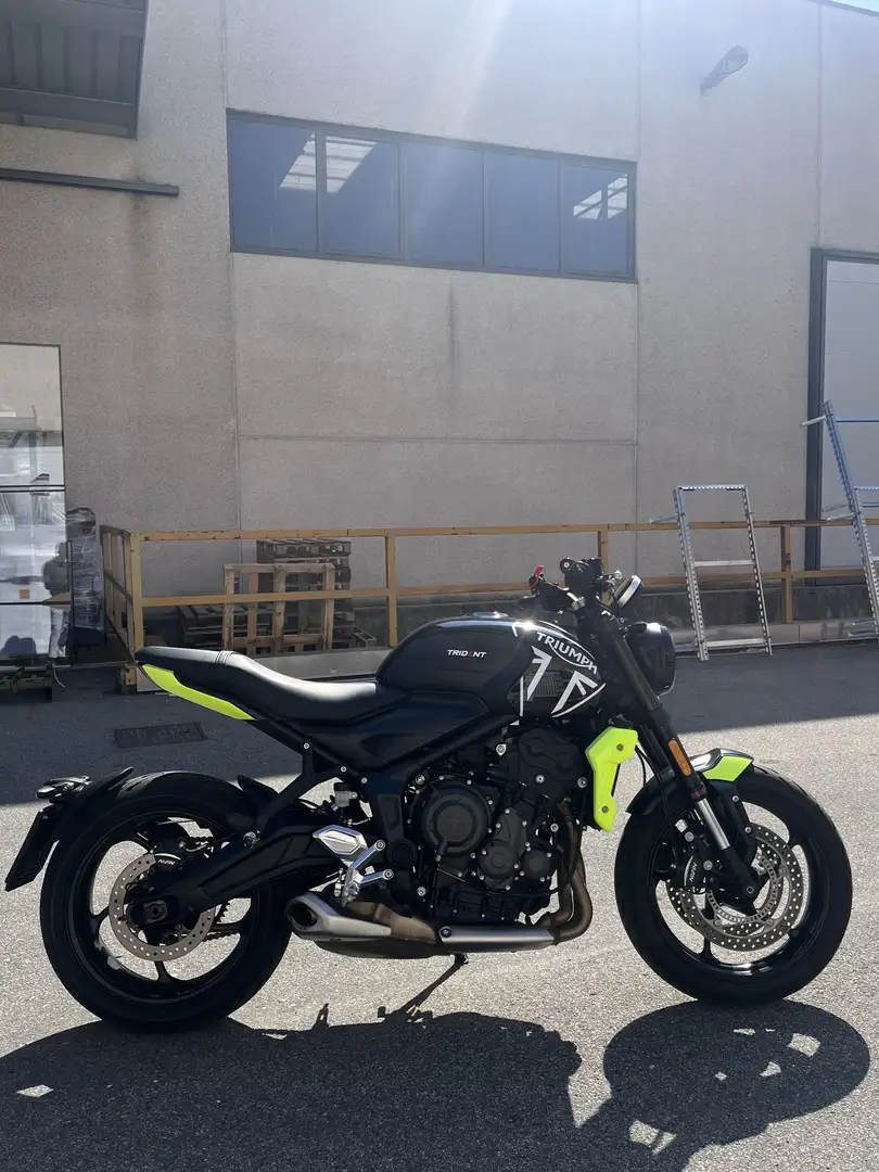 Triumph Trident 660 - 1