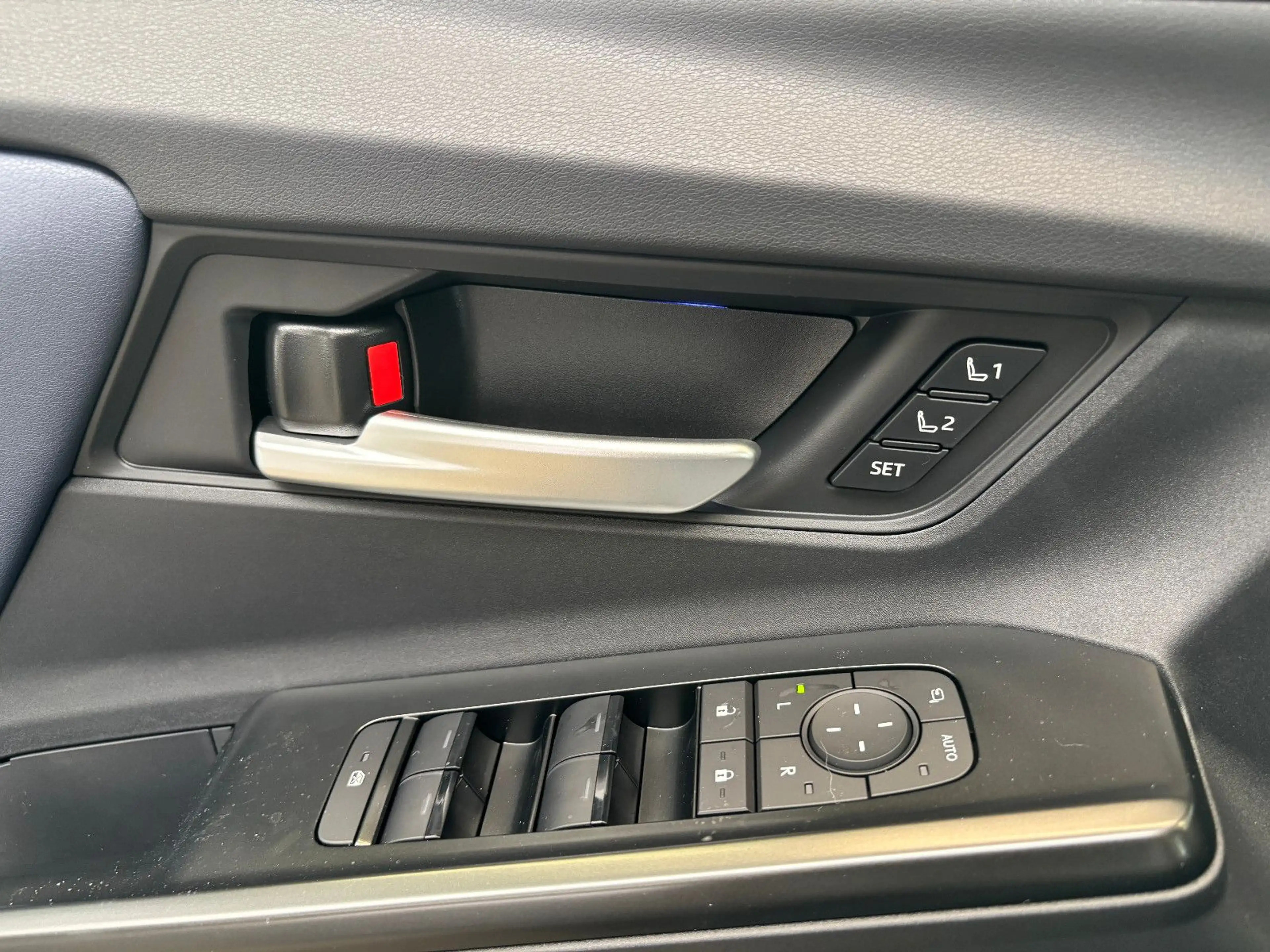 Subaru Solterra Platinum 2026 — photo 11