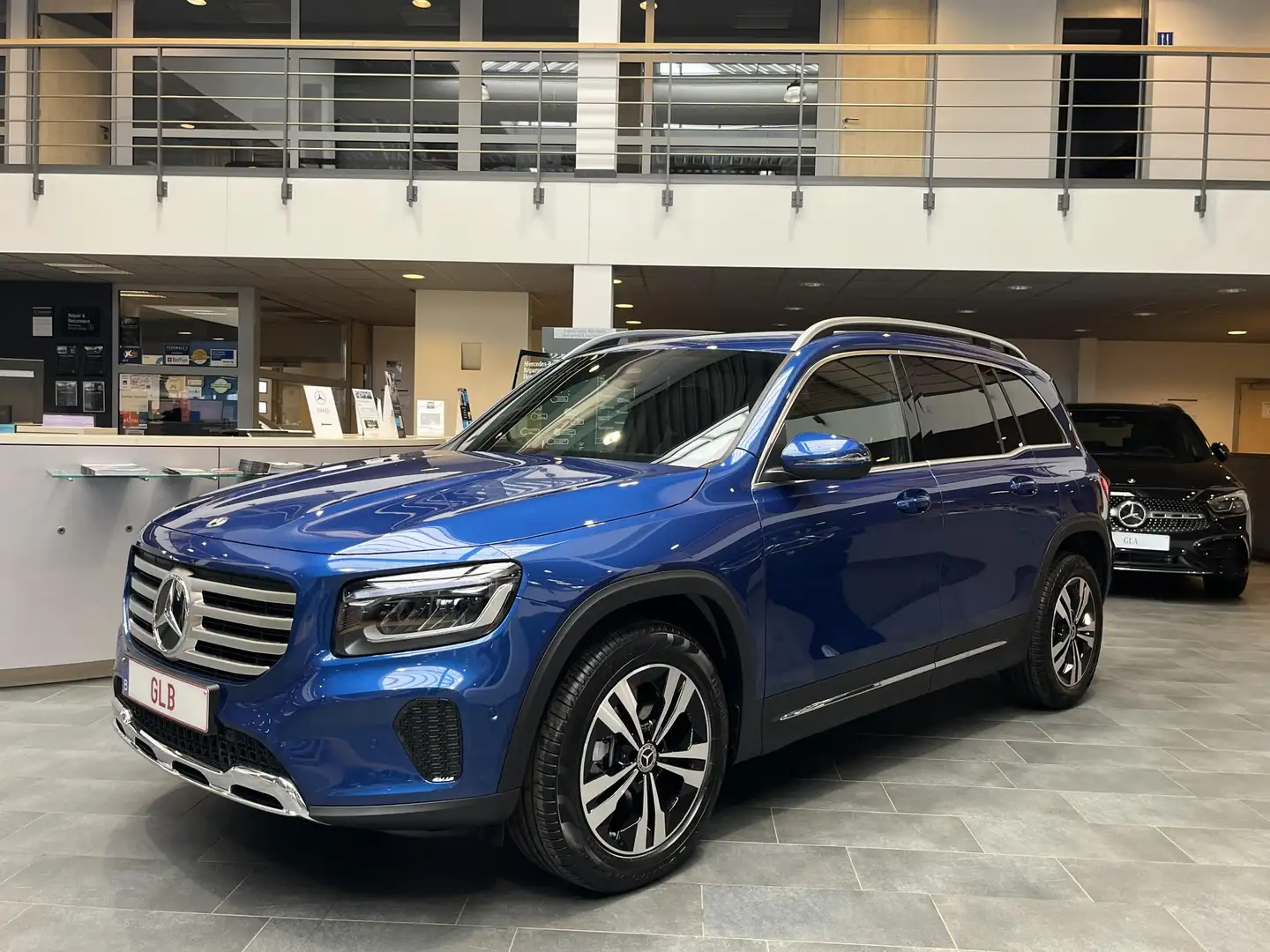 mercedes-benz glb