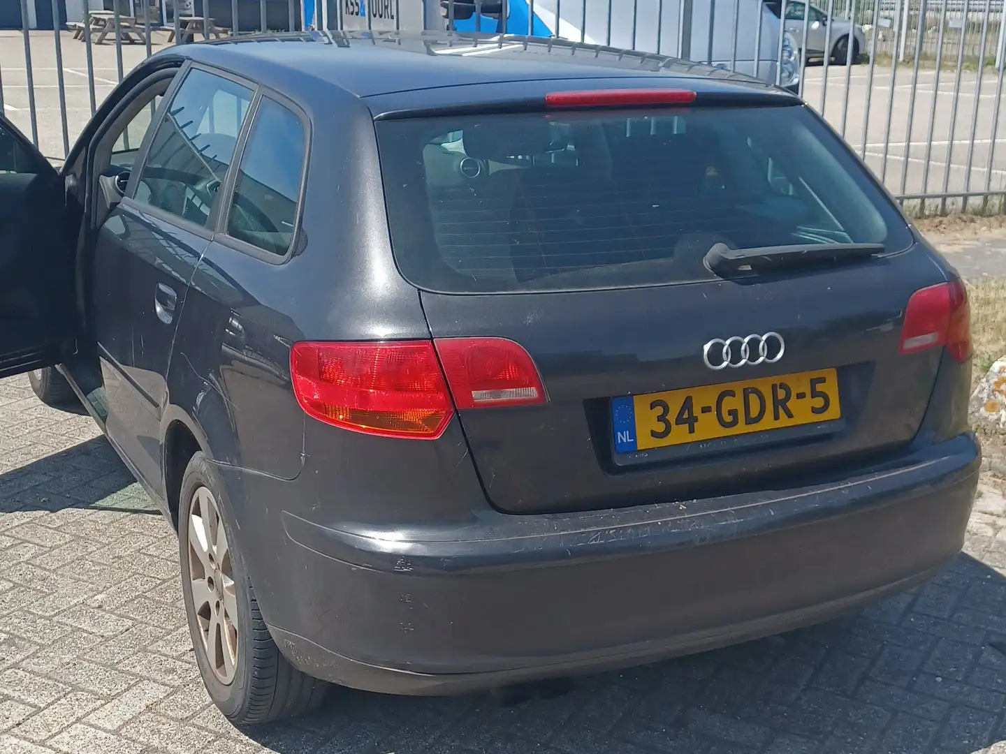 Audi A3 A3 2.0 TDI Ambie.Pro L. Zwart - 1