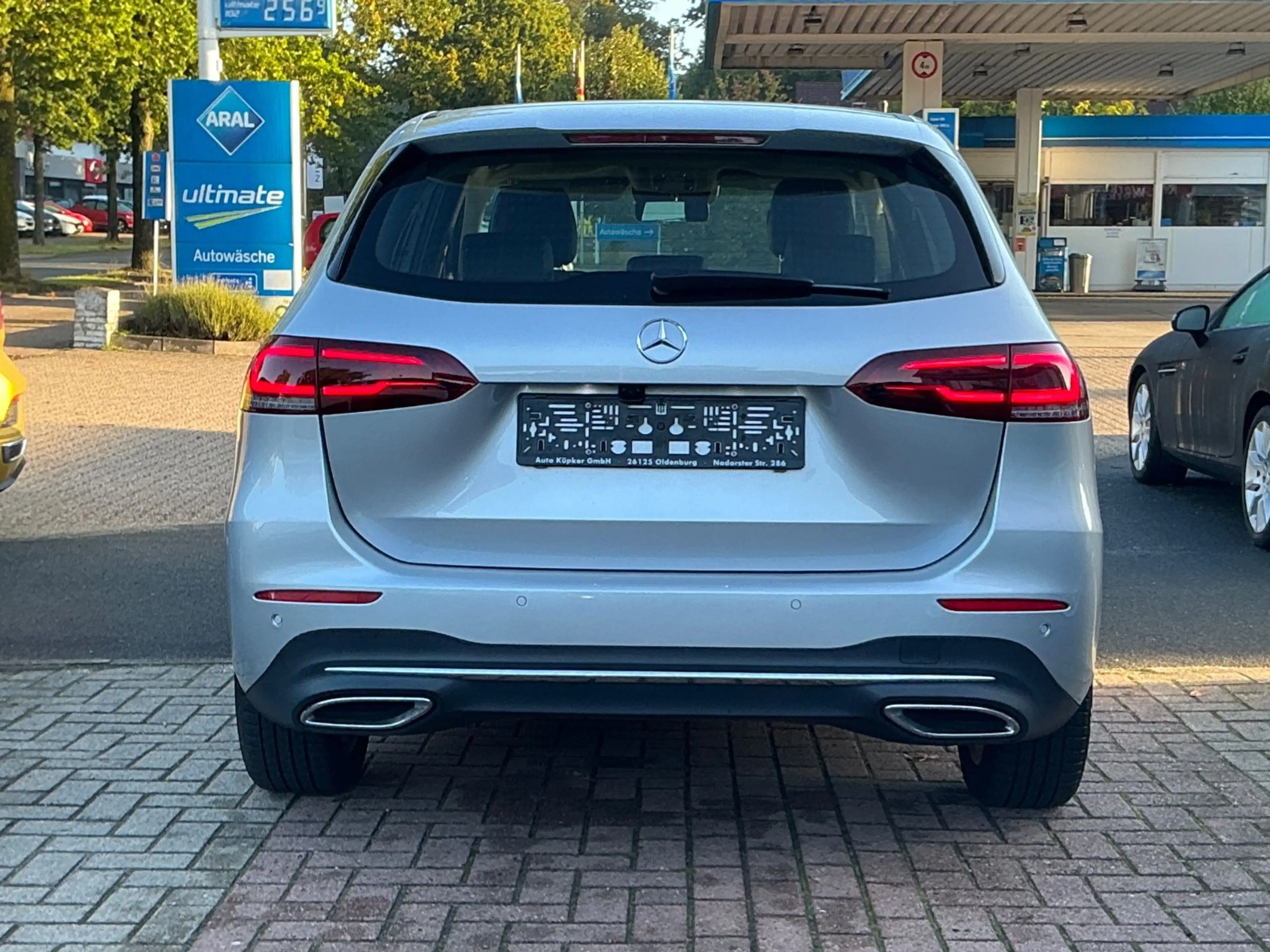 Mercedes-Benz B 200 Progressive SHZ AHK NAVI CarPlay Kamera — photo 3