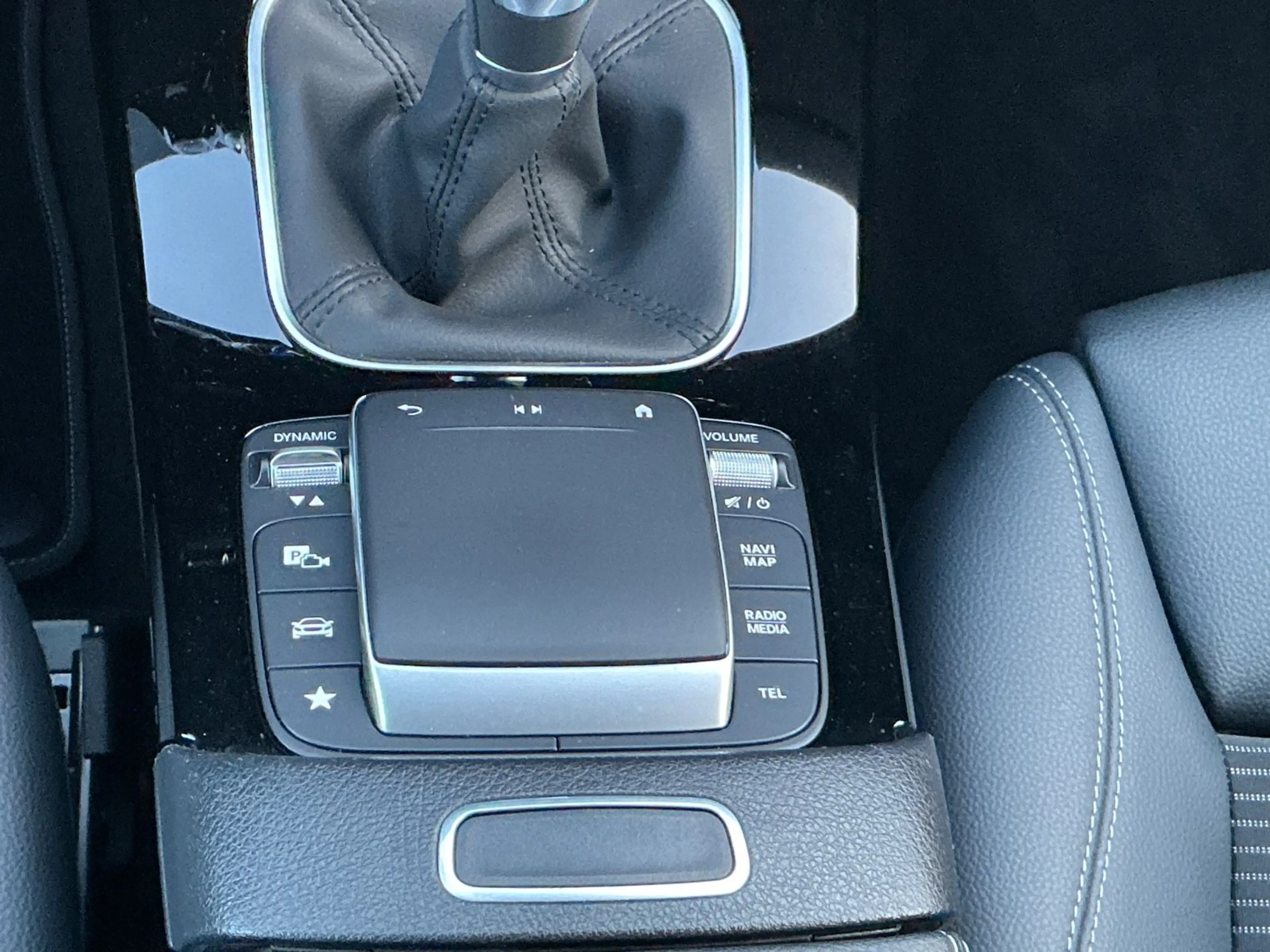 Mercedes-Benz B 200 Progressive SHZ AHK NAVI CarPlay Kamera — photo 26