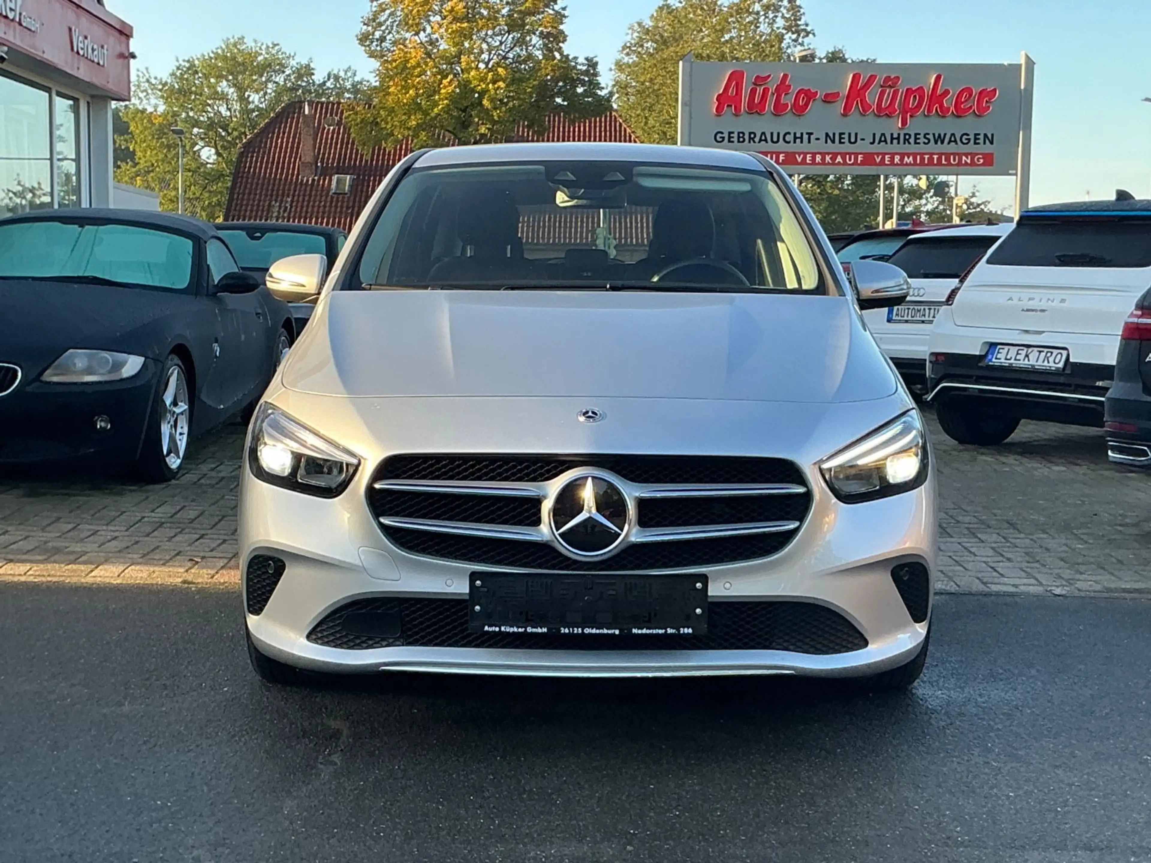 Mercedes-Benz B 200 Progressive SHZ AHK NAVI CarPlay Kamera — photo 7