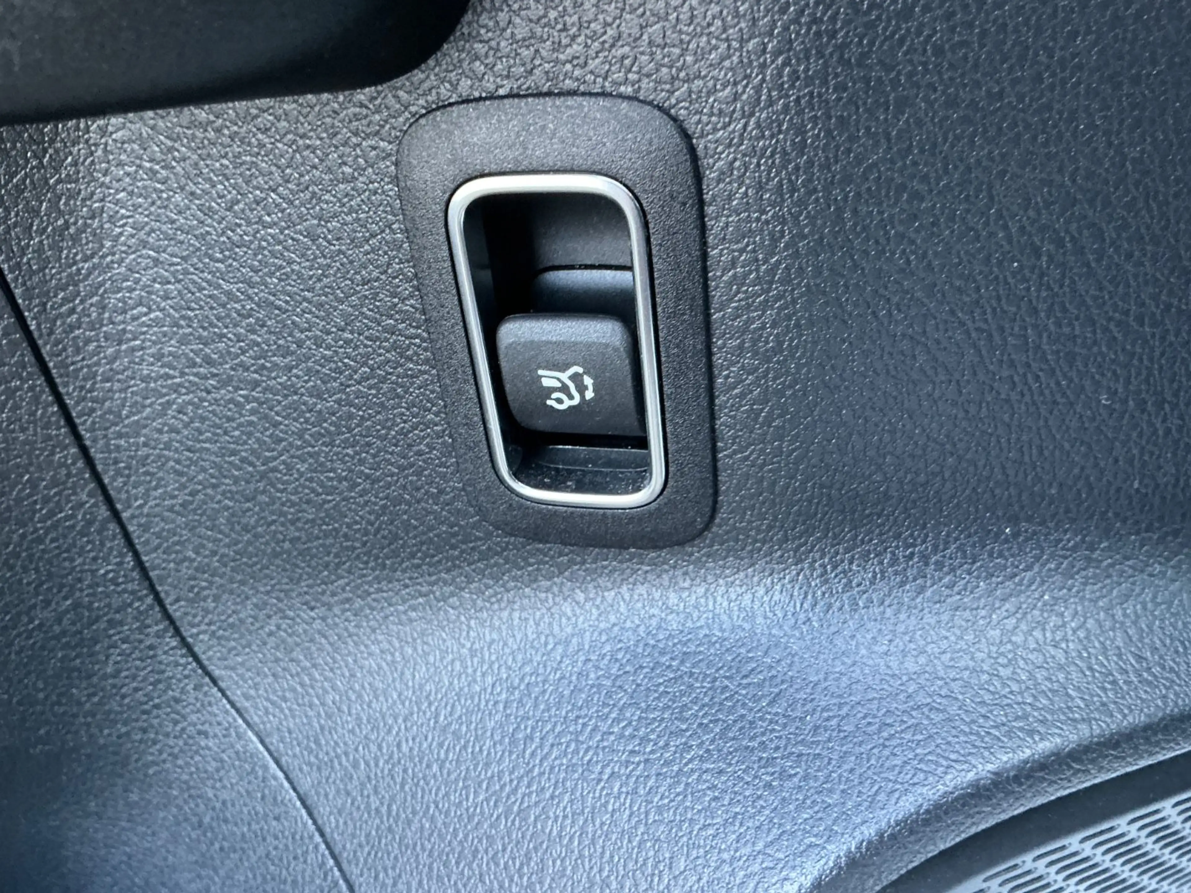 Mercedes-Benz B 200 Progressive SHZ AHK NAVI CarPlay Kamera — photo 12