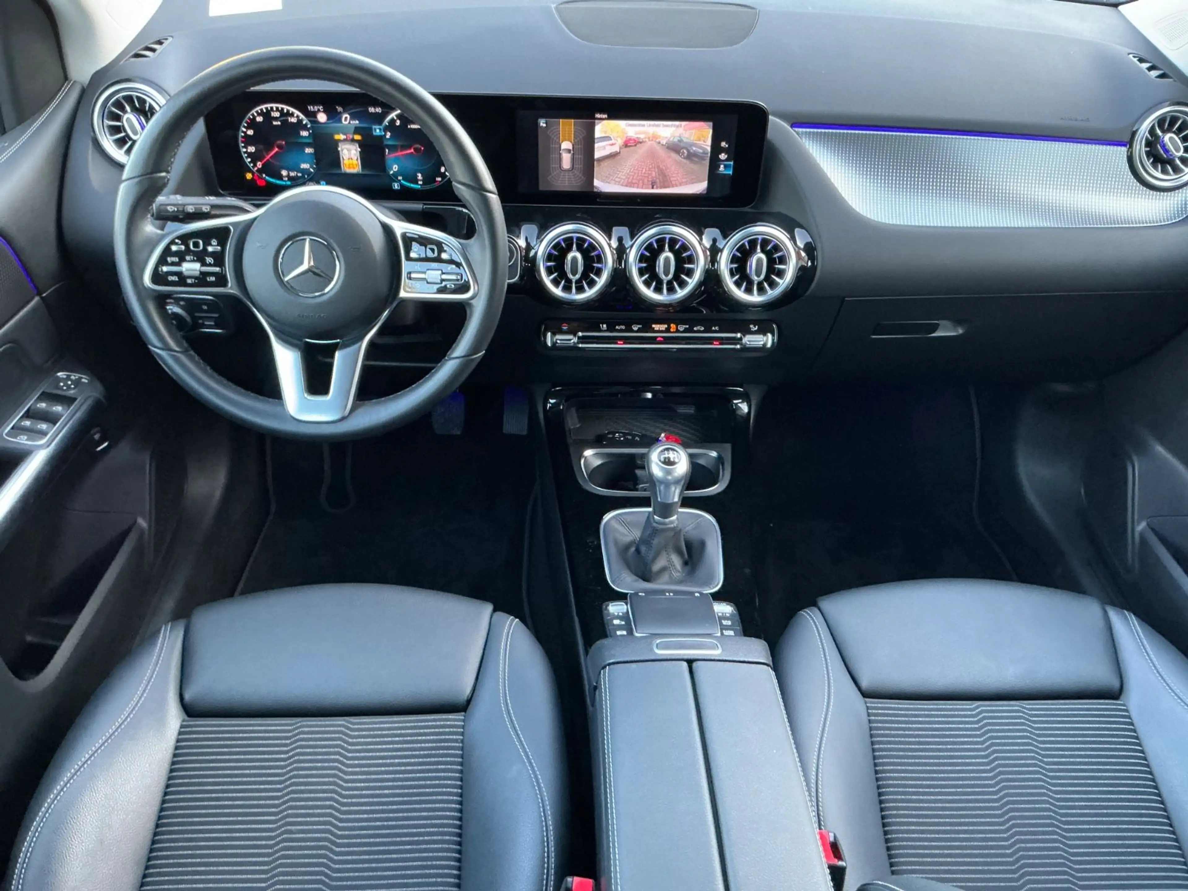 Mercedes-Benz B 200 Progressive SHZ AHK NAVI CarPlay Kamera — photo 16