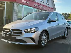 Mercedes-Benz B 200 Progressive SHZ AHK NAVI CarPlay Kamera