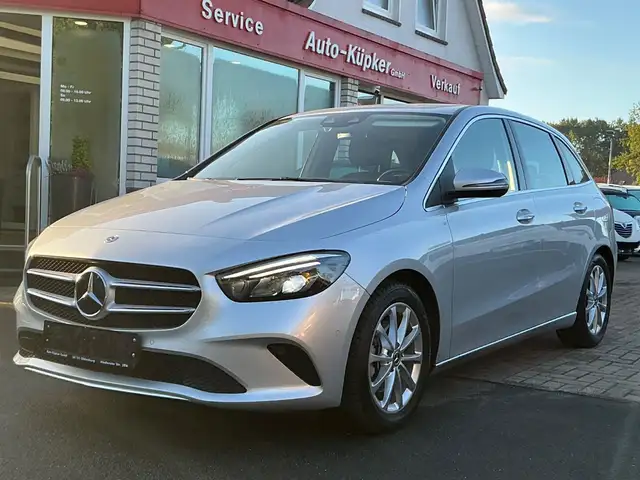 Mercedes-Benz B 200 Progressive SHZ AHK NAVI CarPlay Kamera