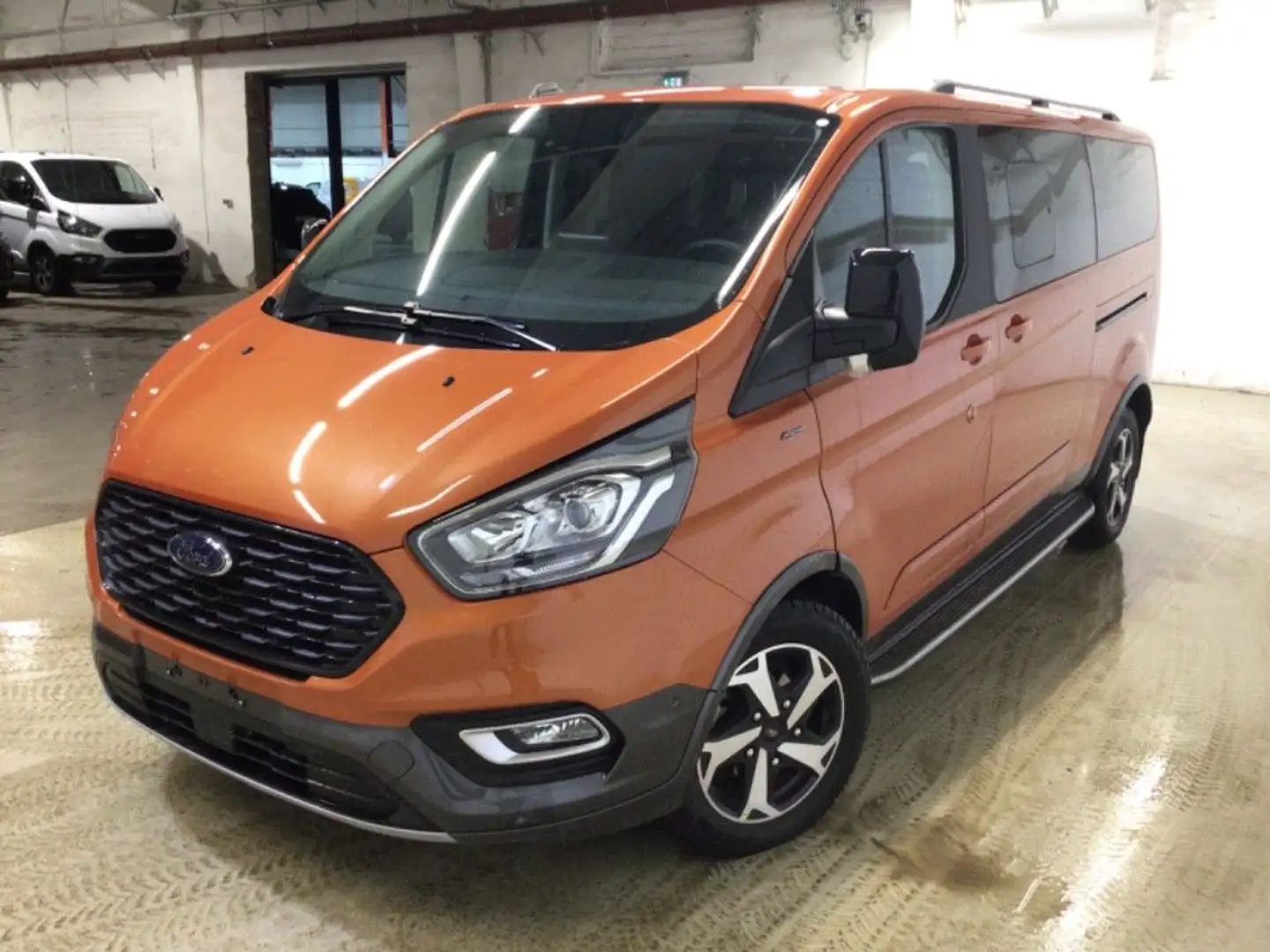 Ford Tourneo Custom Active 2.0 lEcoblue 320 L1 MHEV Orange - 1