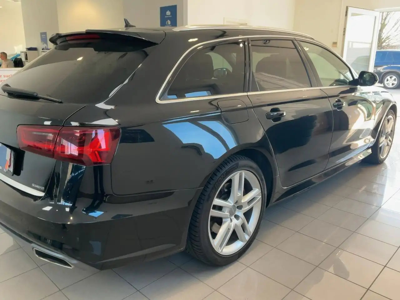 AUDI A6 AVANT 3.0 TDI 272CH - BVA - ATTELAGE - 172.500 KMS