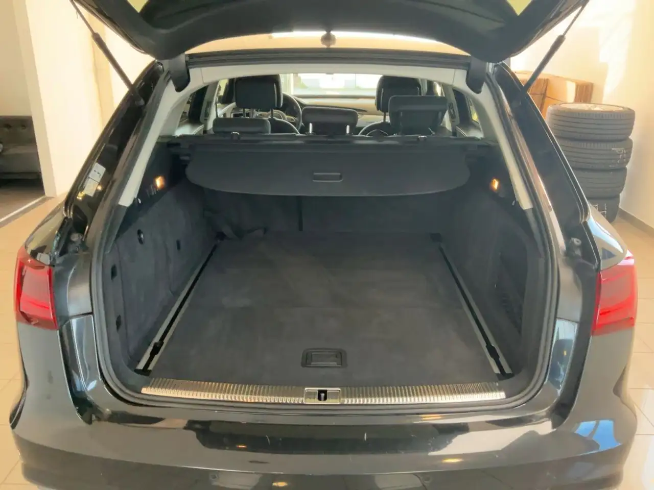 AUDI A6 AVANT 3.0 TDI 272CH - BVA - ATTELAGE - 172.500 KMS