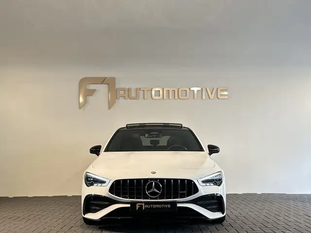 Mercedes-Benz Cla view 2