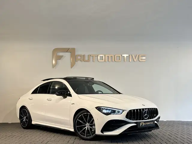 Mercedes-Benz Cla view 3