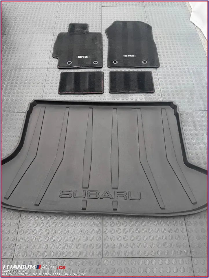 Subaru BRZ снимка Subaru BRZ