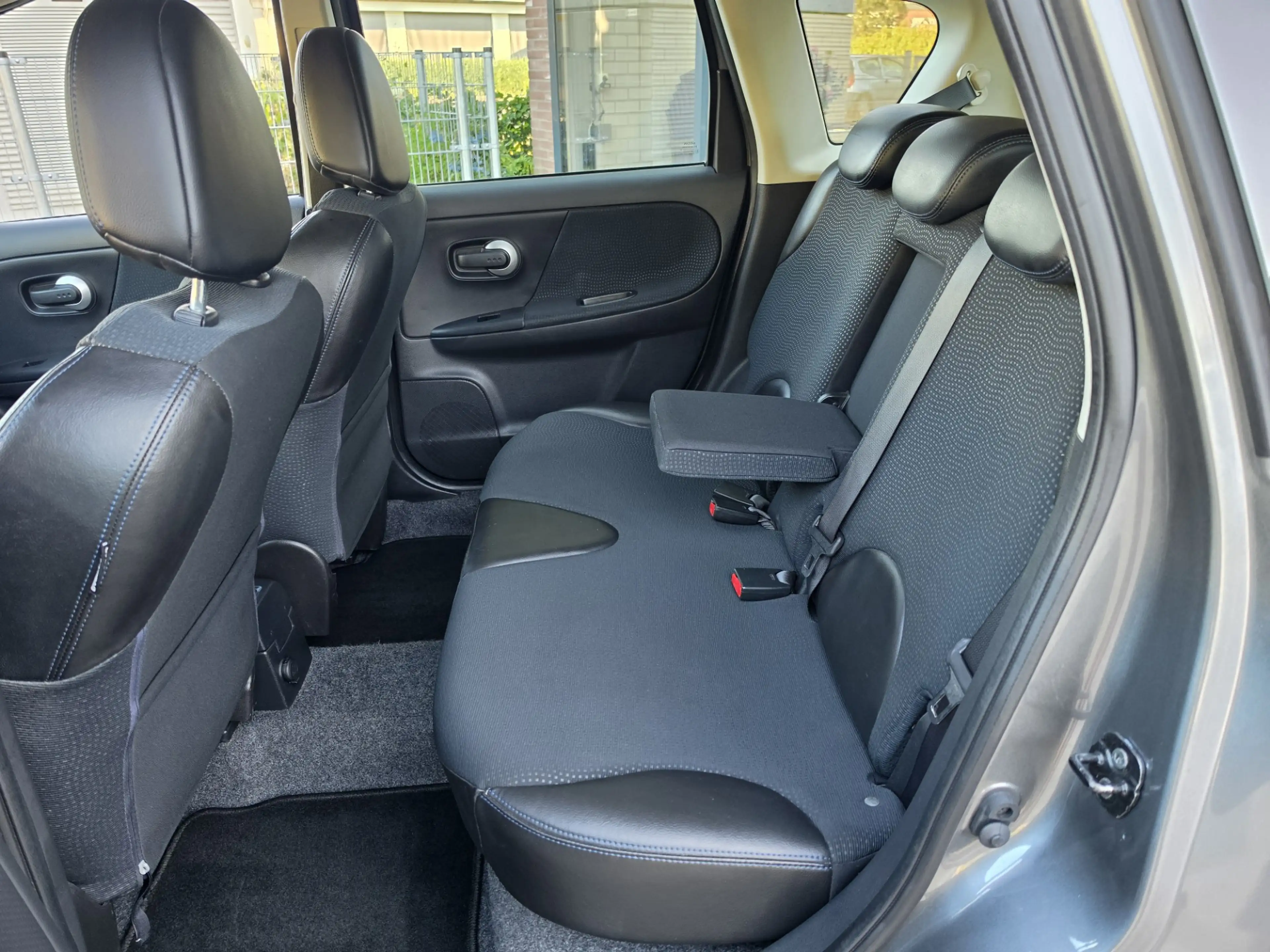 Nissan Note 1.6 Life + — photo 6