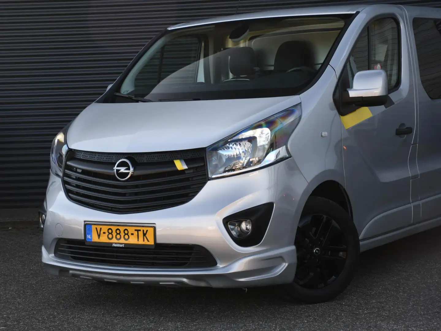 Opel Vivaro Irmscher 100/200 L2H1 GB 1.6 CDTi BiTurbo 145pk NA - 2